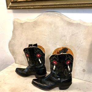 Vintage FRYE: Beautiful 1940-50's elastic pull leather floral cowboy boots!🤩